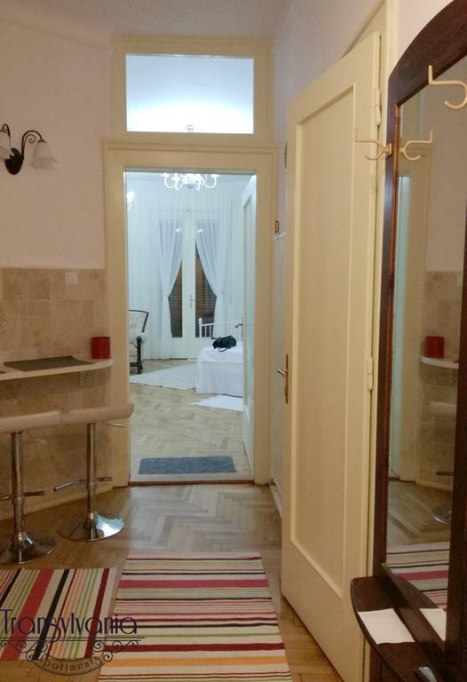 Appartement White Opera By Nux à Cluj-Napoca Extérieur photo